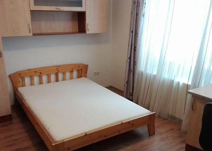 Forest Apartmann アパート